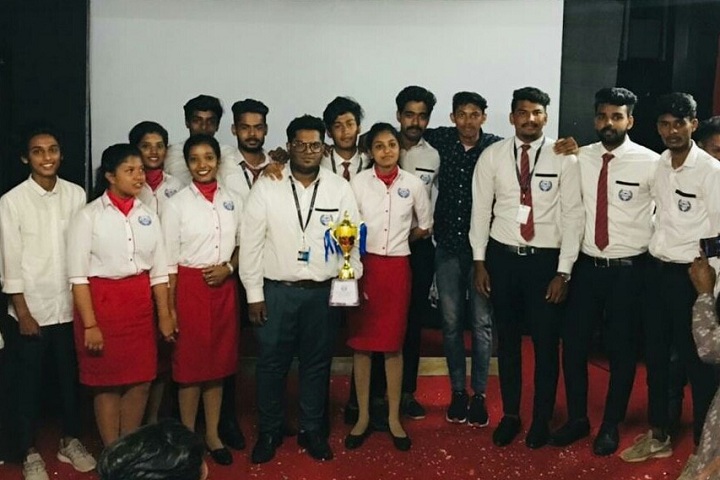 https://cache.careers360.mobi/media/colleges/social-media/media-gallery/41677/2021/11/17/Group Picture of Aero Institute of Technology Namakkal_Others.jpg